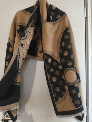 Pashmina double-sided camel and black scarf with floral and geometric prints new