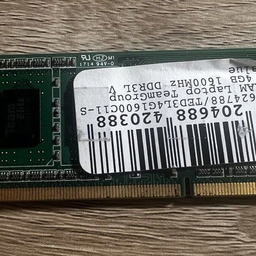 TeamGroup Elite DDR3L 1x4GB 1600MHz Laptop Memory module like new