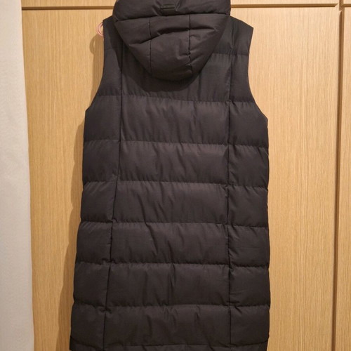 Attrattivo sleeveless long jacket like new, black, size S