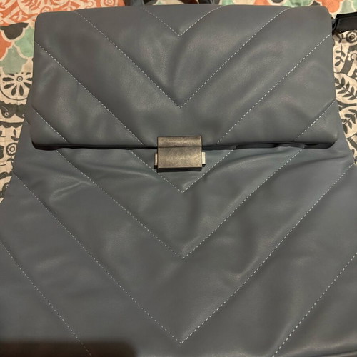 Pak Pak bag like new