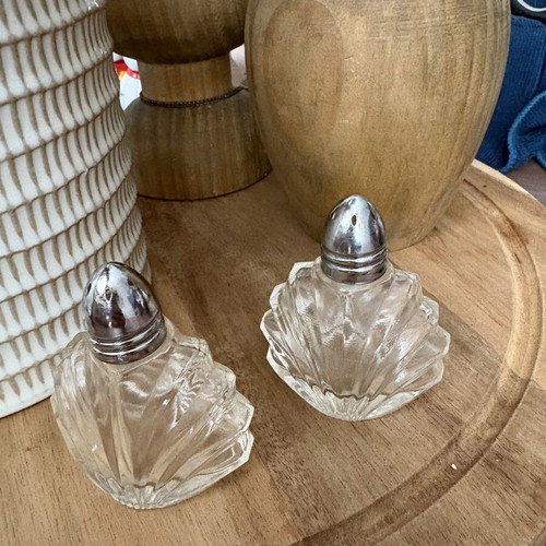 Vintage clear glass salt and pepper shakers