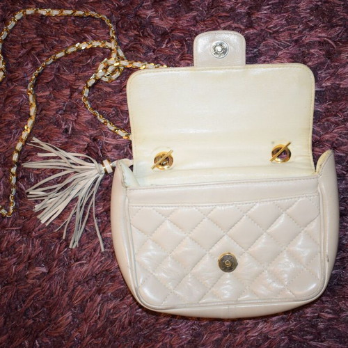 Givenchy leather shoulder bag used, beige