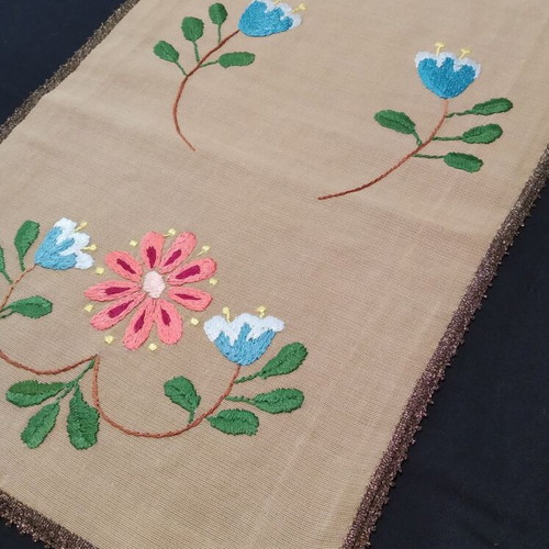 Handmade embroidered runner like new with lining