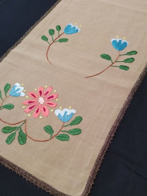 Handmade embroidered runner like new with lining