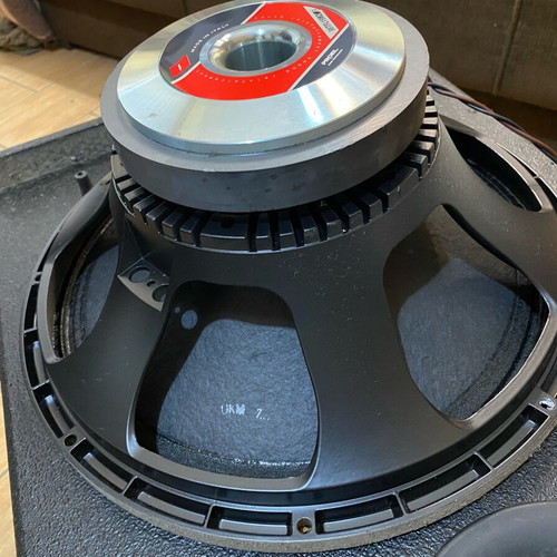 Proel TFLV-15P8 passive speaker used 15" 400W made in Italy