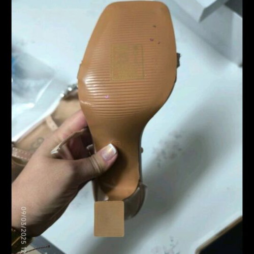 Sandals size 38 new, beige platform