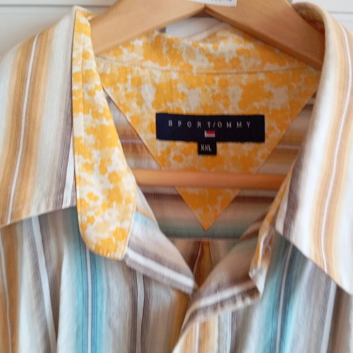 Tommy Sports shirt XXL multicolor like new