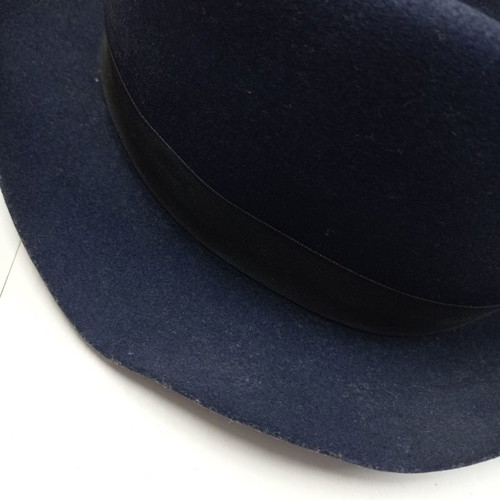 Vintage 80s Crab-Style Hat Blue used