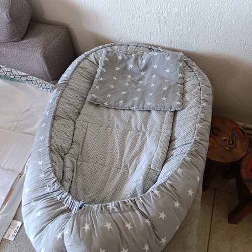 Baby Nest like new