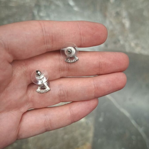 Earrings new French minimal small faux pearl studs gray
