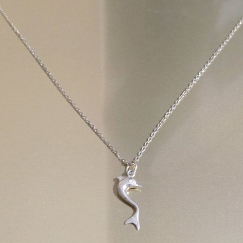 Silver 925 necklace with dolphin pendant, like new