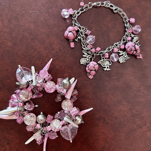 Bracelets used, pack of 4, white and pink