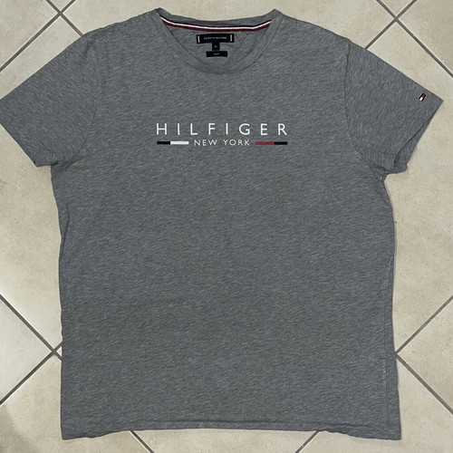 Tommy Hilfiger Slim Fit T-Shirt Grey Melange size XL like new