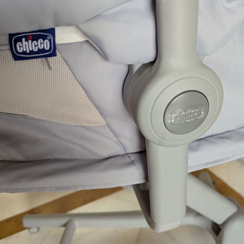 Chicco Baby Hug Pro 5-in-1 Baby Cradle Gray used