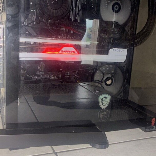 Powerful PC with DDR5 system and accessories