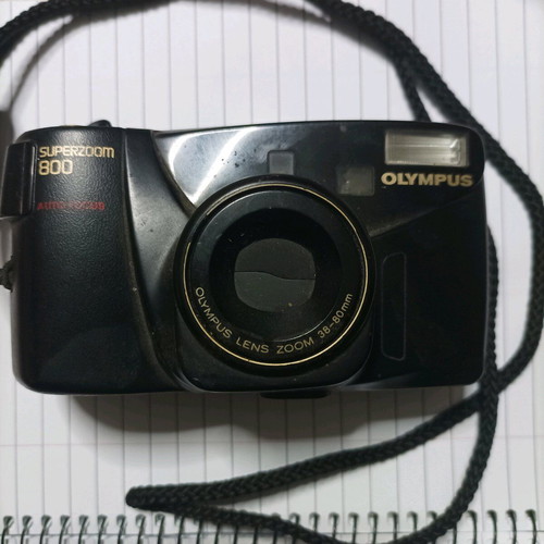 Olympus Superzoom 800 φωτογραφική μηχανή σαν καινούργιο, φακός 38-80mm