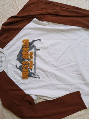 Guess vintage sweatshirt like new, size XL, white and brown