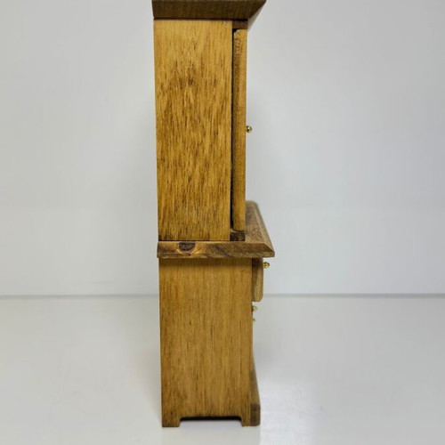 Wooden miniature furniture for dollhouse or decoration