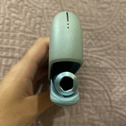 IQOS ILUMA device like new with charging case and charger