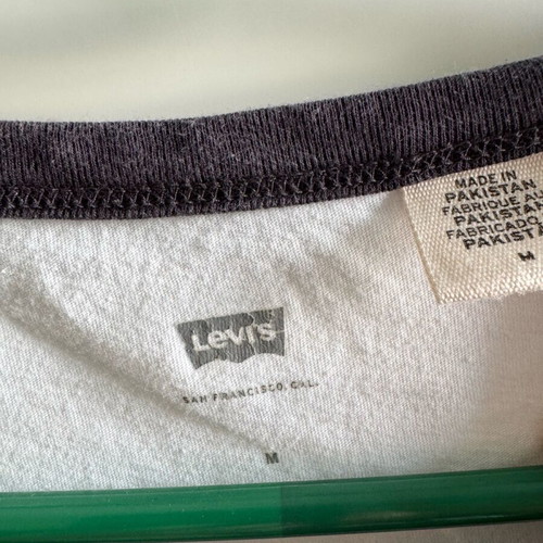 Levi's women's t-shirt, medium