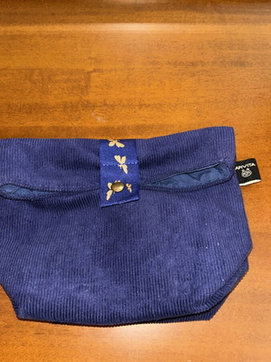 Apivita toiletry bag like new, blue