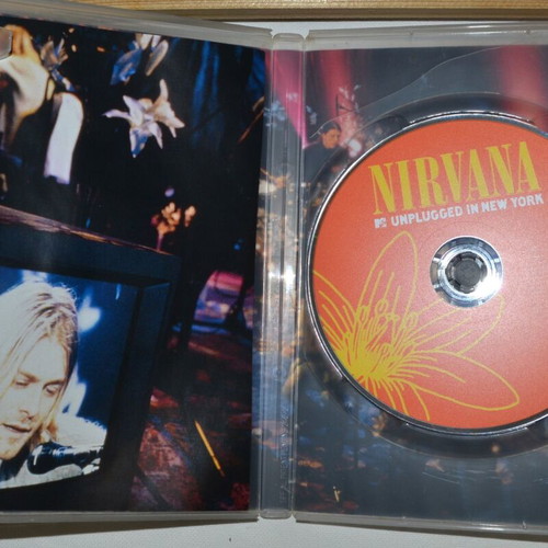 Nirvana Unplugged in New York DVD like new, rock