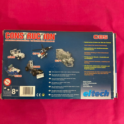 Construction board game like new