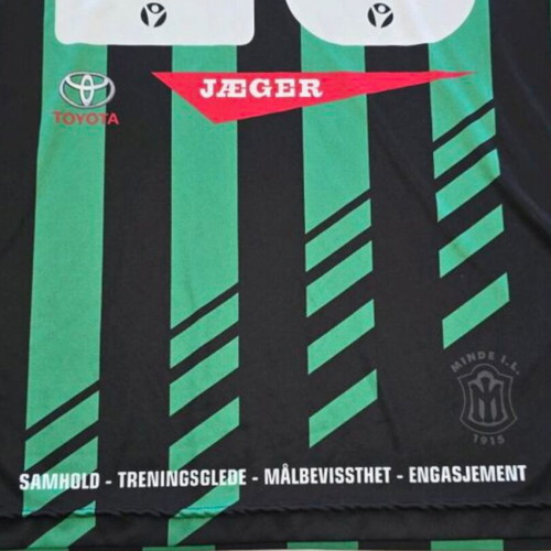 Football jersey original rare like new