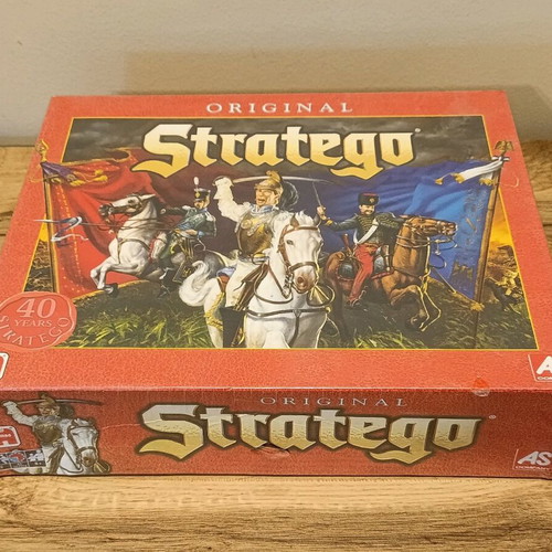 Stratego original board game anniversary edition sealed