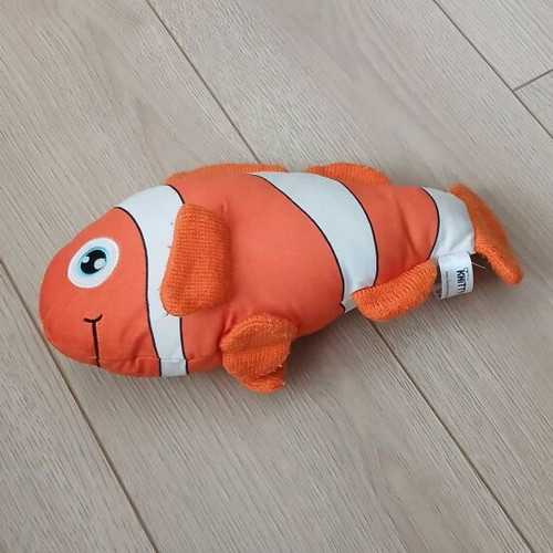 Nemo fish toy like new
