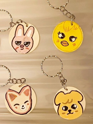 SKZOO Stray Kids keychains like new, colorful hand-painted