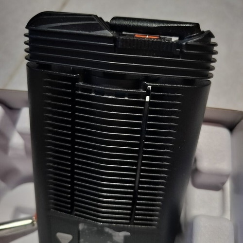 Mighty Medic vaporizer new, full package
