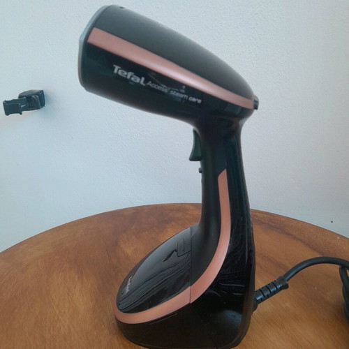 Tefal DT 9100 steam cleaner 1600W with 200ml tank like new