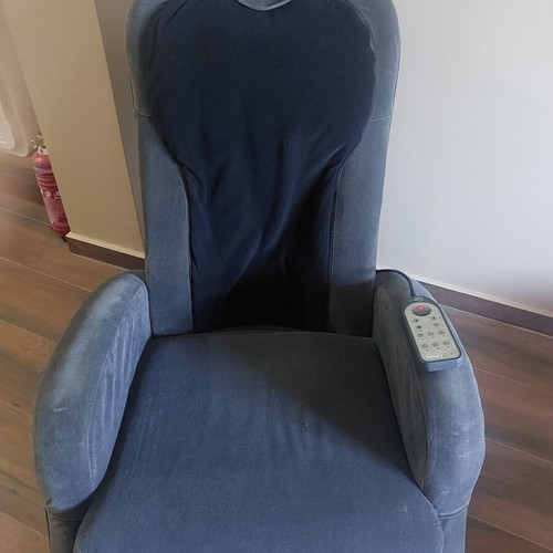Human Touch iJOY 100 massage armchair, like new