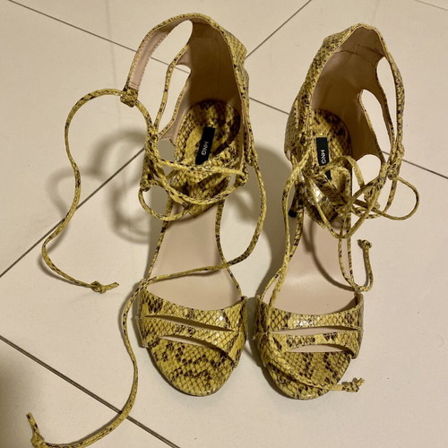 Mango sandals with ankle laces, new, heel height 10cm, size 39