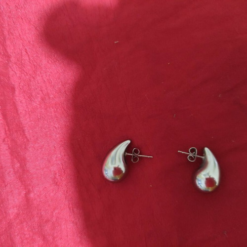Drops Small earrings made of steel like new, silver color