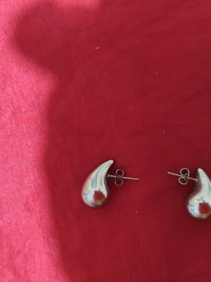 Drops Small earrings made of steel like new, silver color