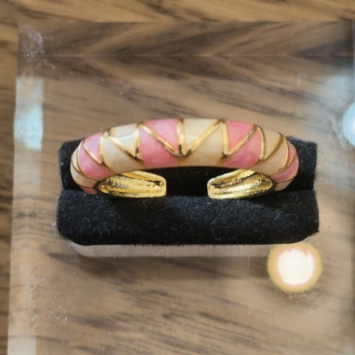 Women's adjustable gold-tone ring with pink and white enamel, new