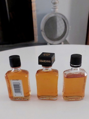 Disaronno Amaretto collectible miniatures set of 3 like new
