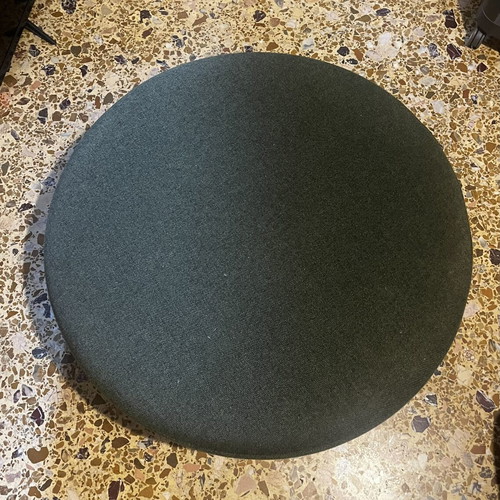 Poof like new from Nooma, low height