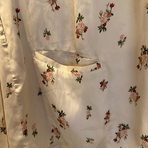Satin cream floral shirt like new, versatile layering piece