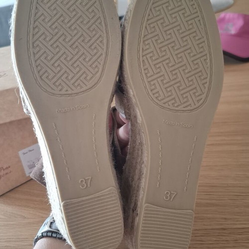 Toni Pons suede espadrilles with 6cm heel, new, size 37, beige and brown