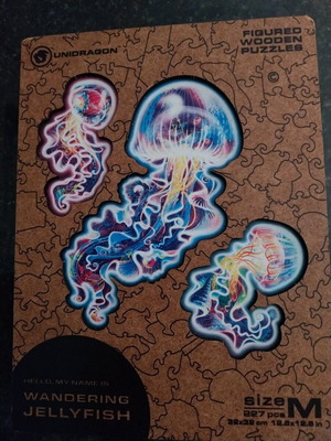 Unidragon Wooden Puzzle Wandering Jellyfish like new
