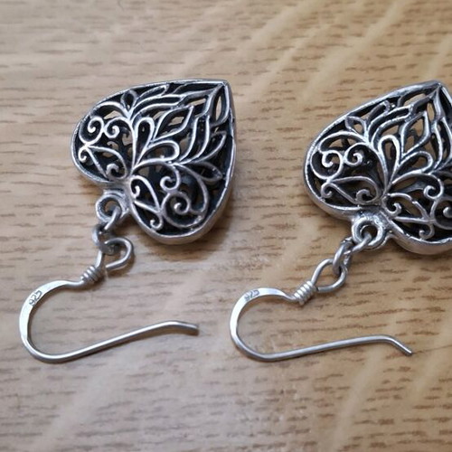 Silver 925 vintage earrings like new, intricate design