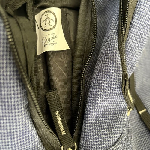 Penguin Original Backpack like new, black and blue