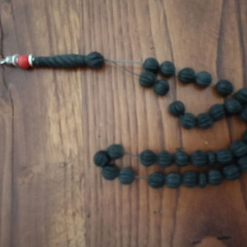 Incense Worry Beads like new, 33 handmade carved beads