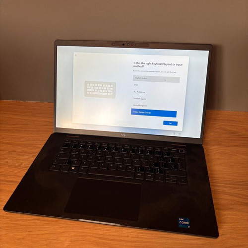 Dell Latitude 7530 15.6" FHD IPS laptop, i7 12th Gen, 16GB RAM, 512GB SSD