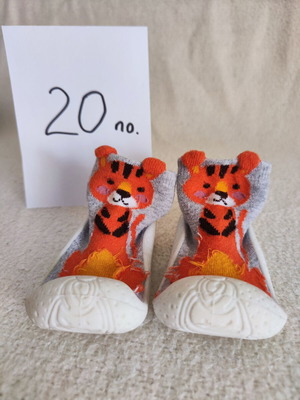 Boy shoes size 20 used