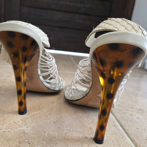 Versace Runway High-Heeled Sandals like new, beige, size 40