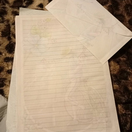 Correspondence used, 1 folder with sheet of each set
